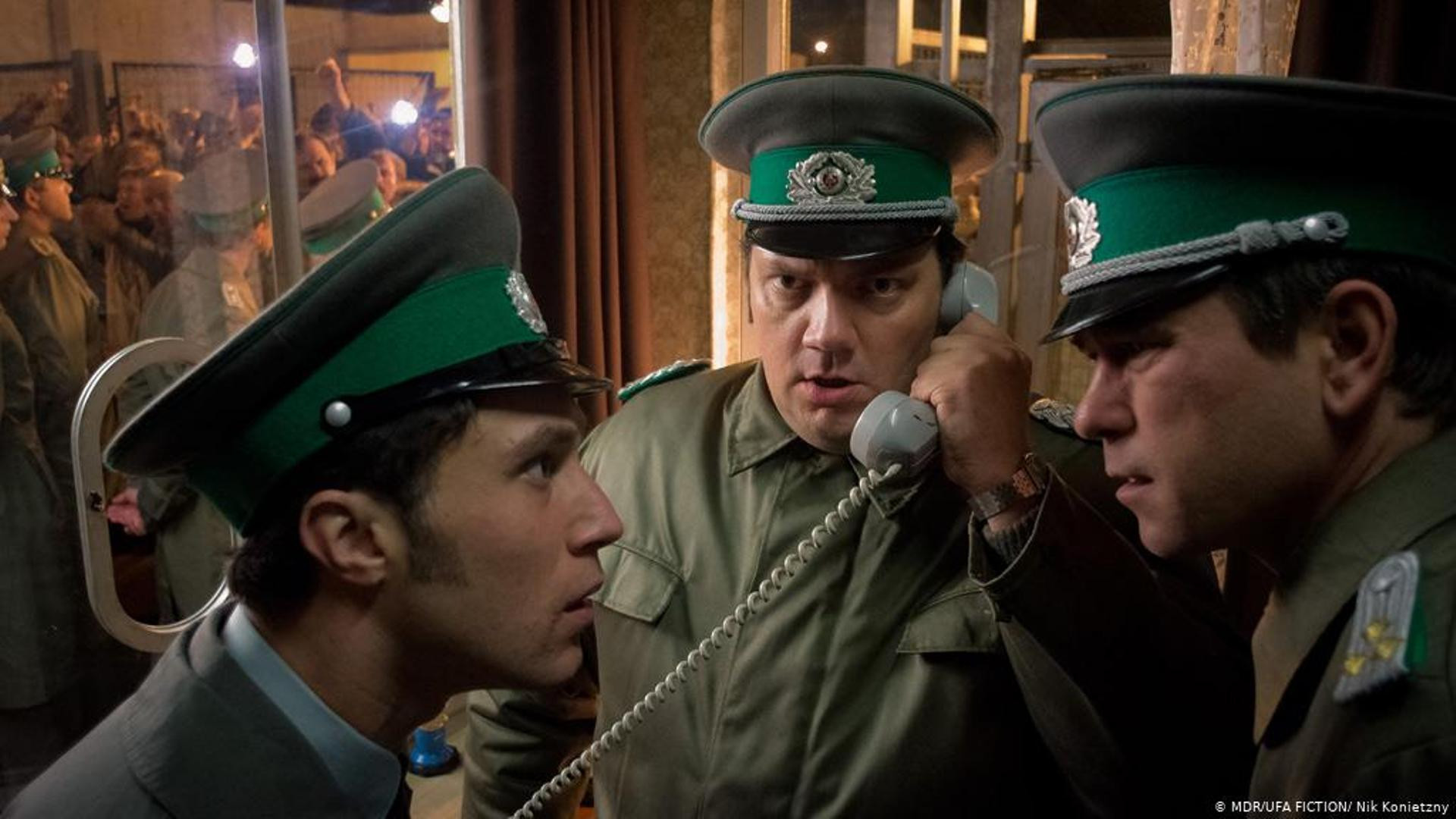 Open the Wall Background