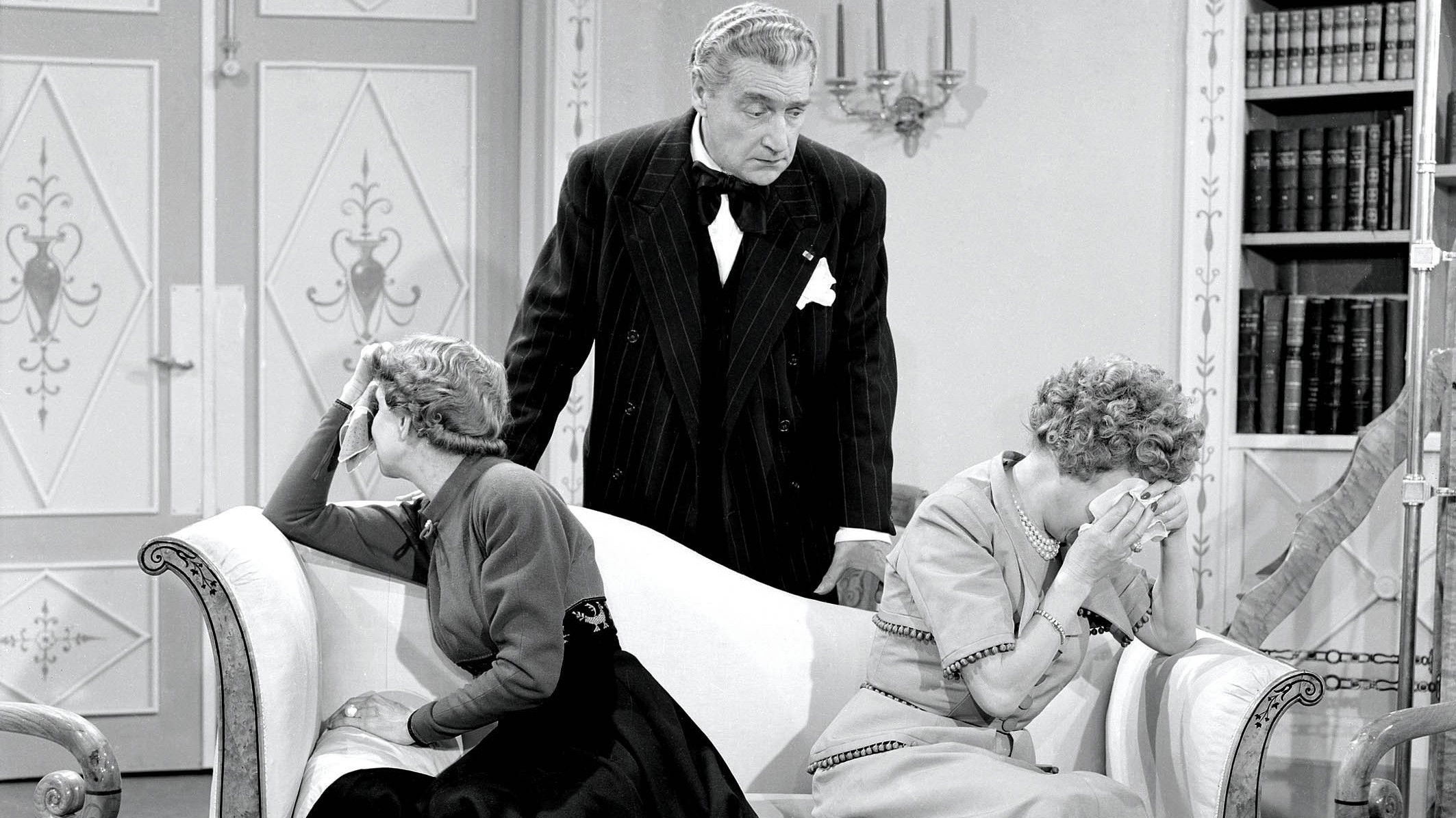 Two Doves Background