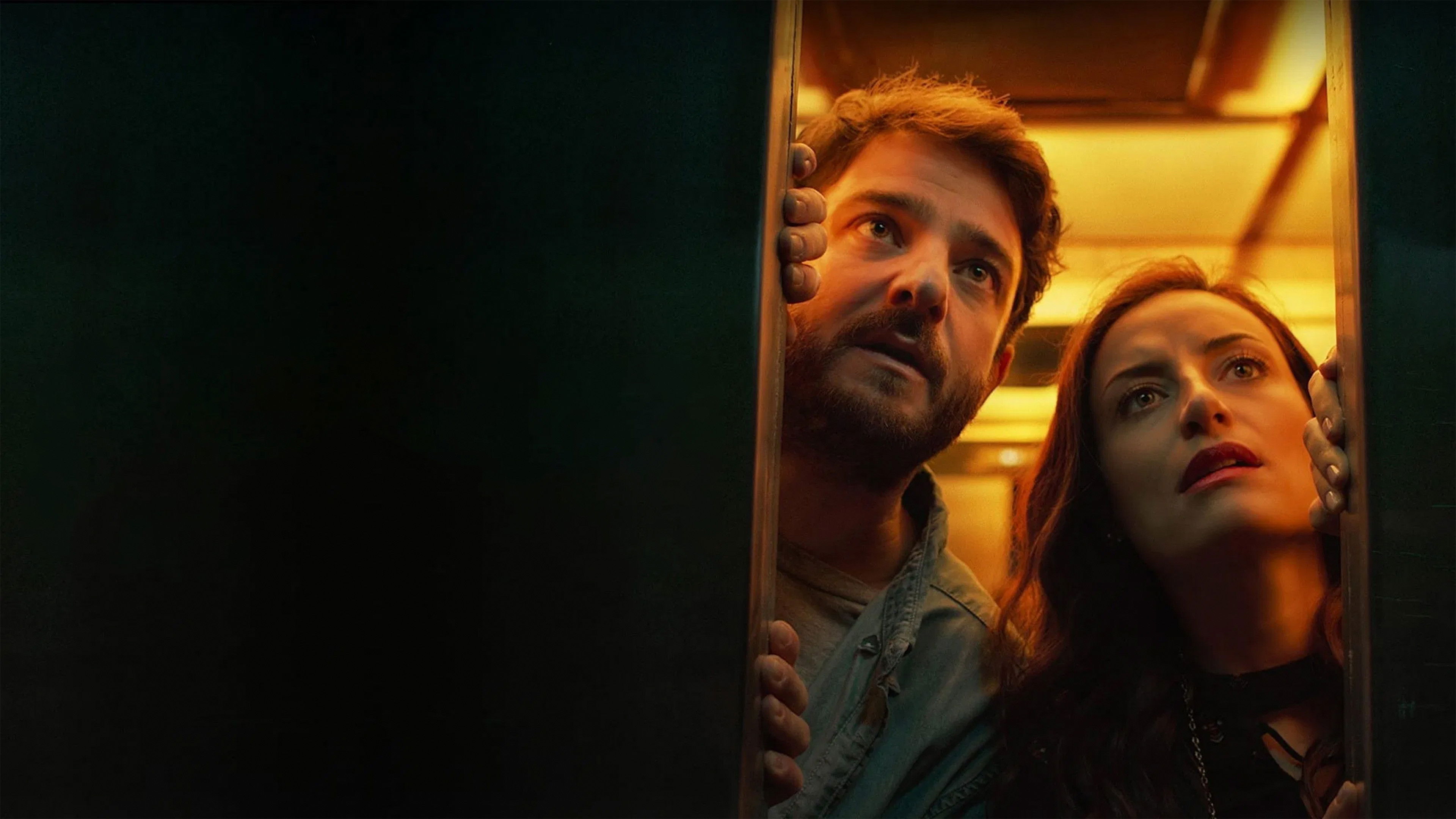 El ascensor Background