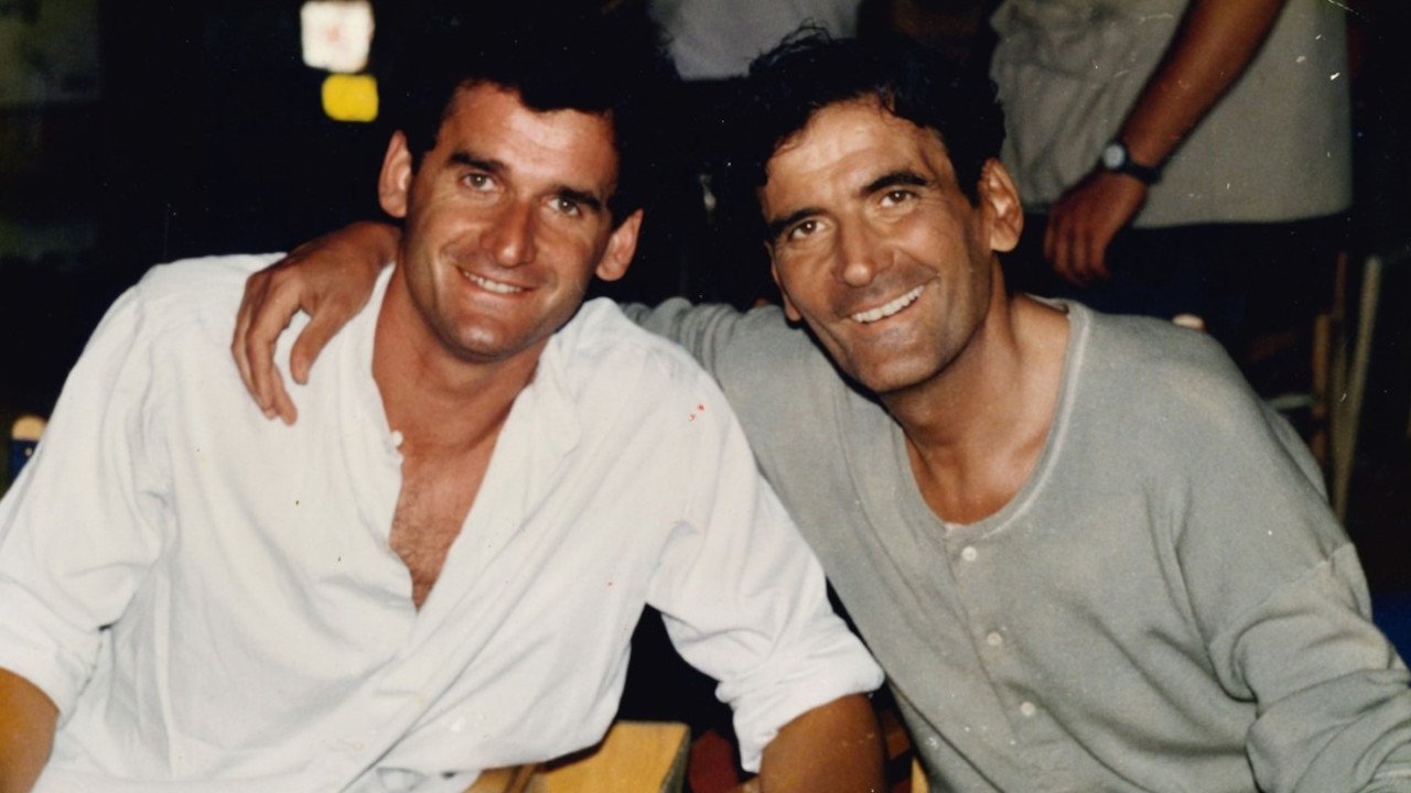 Il mio amico Massimo Background