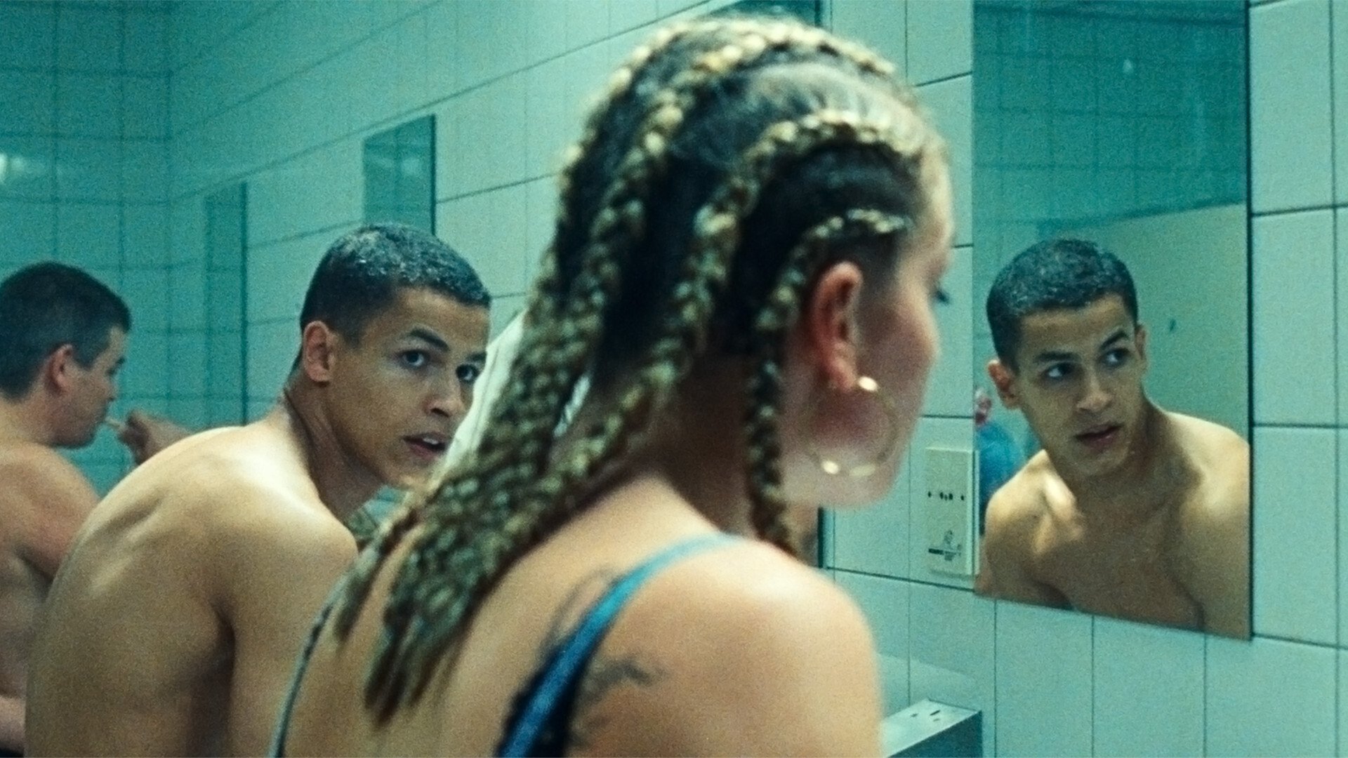 Paradise Drifters Background