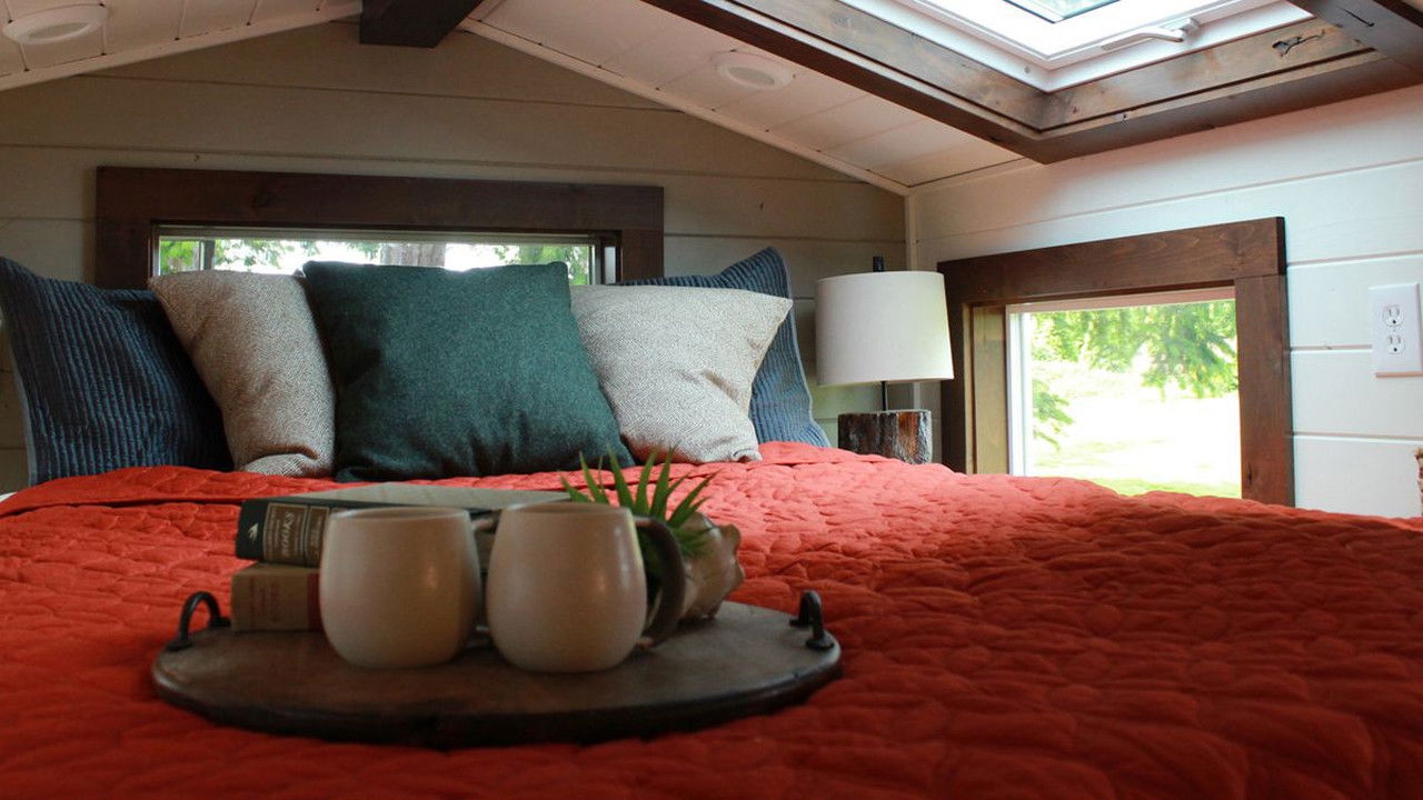 Tiny Luxury Background