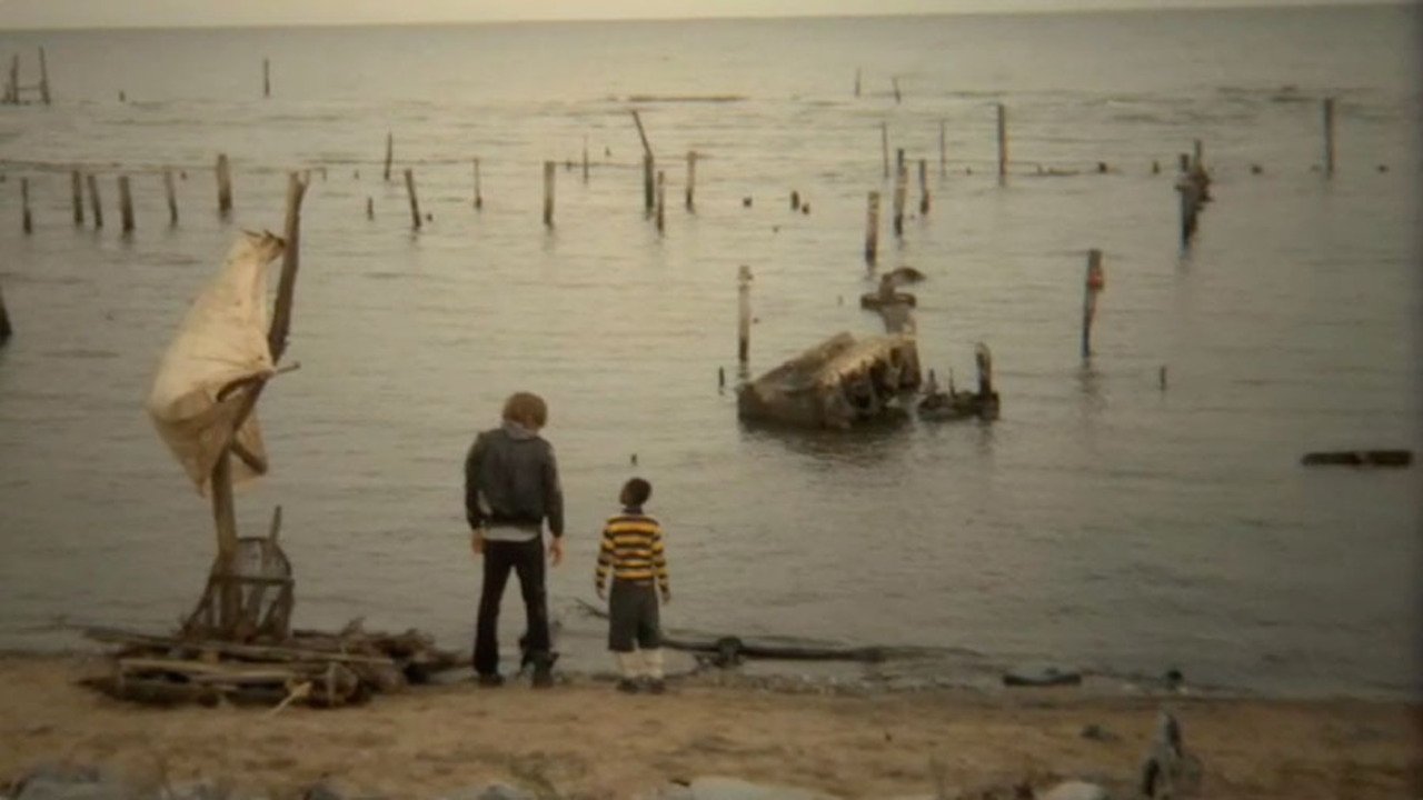 Glory at Sea Background