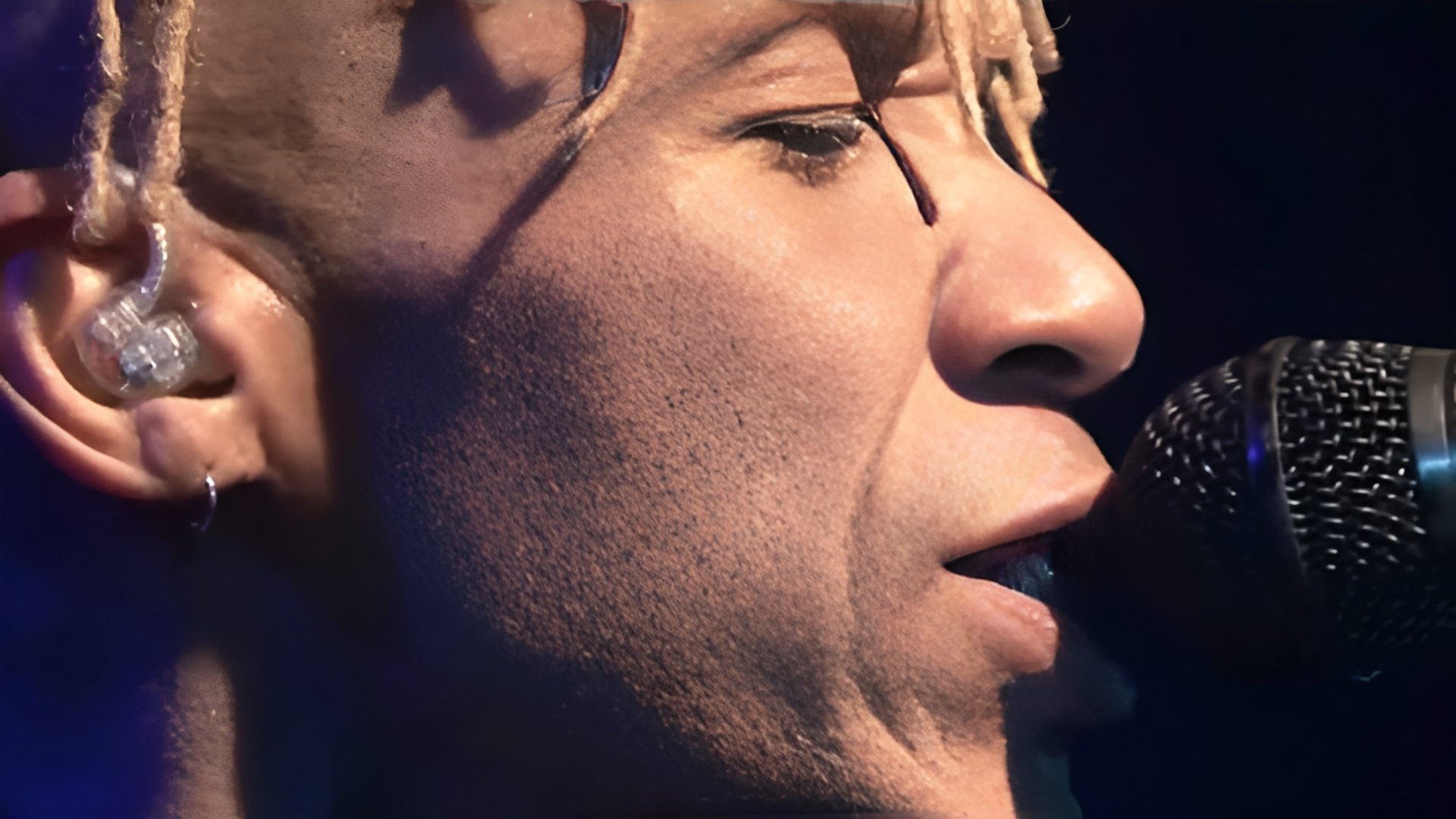 King's X: Live Love in London Background