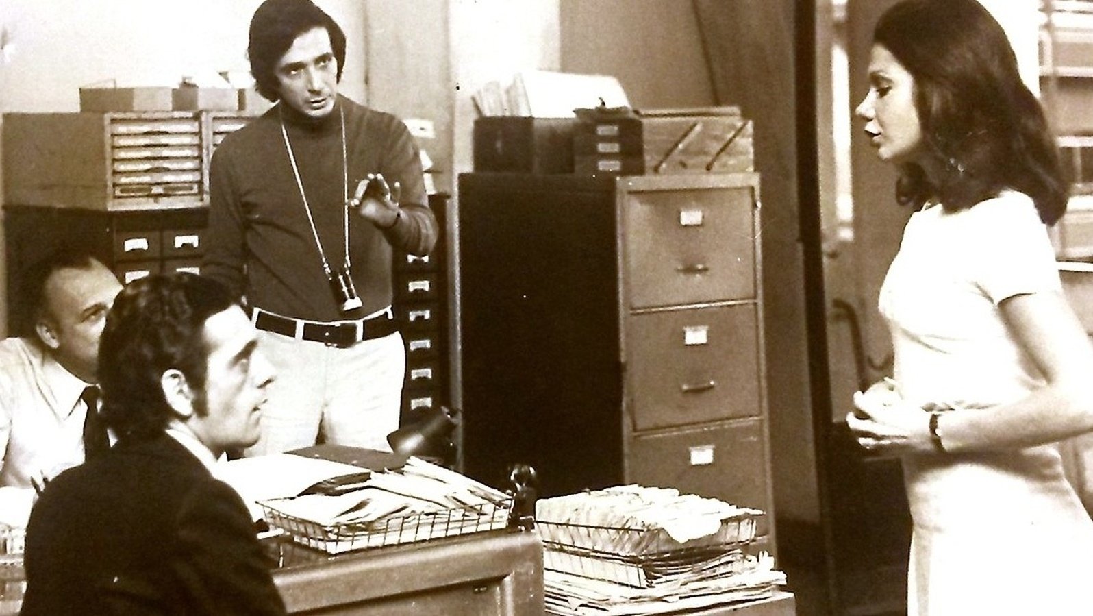 La tregua Background