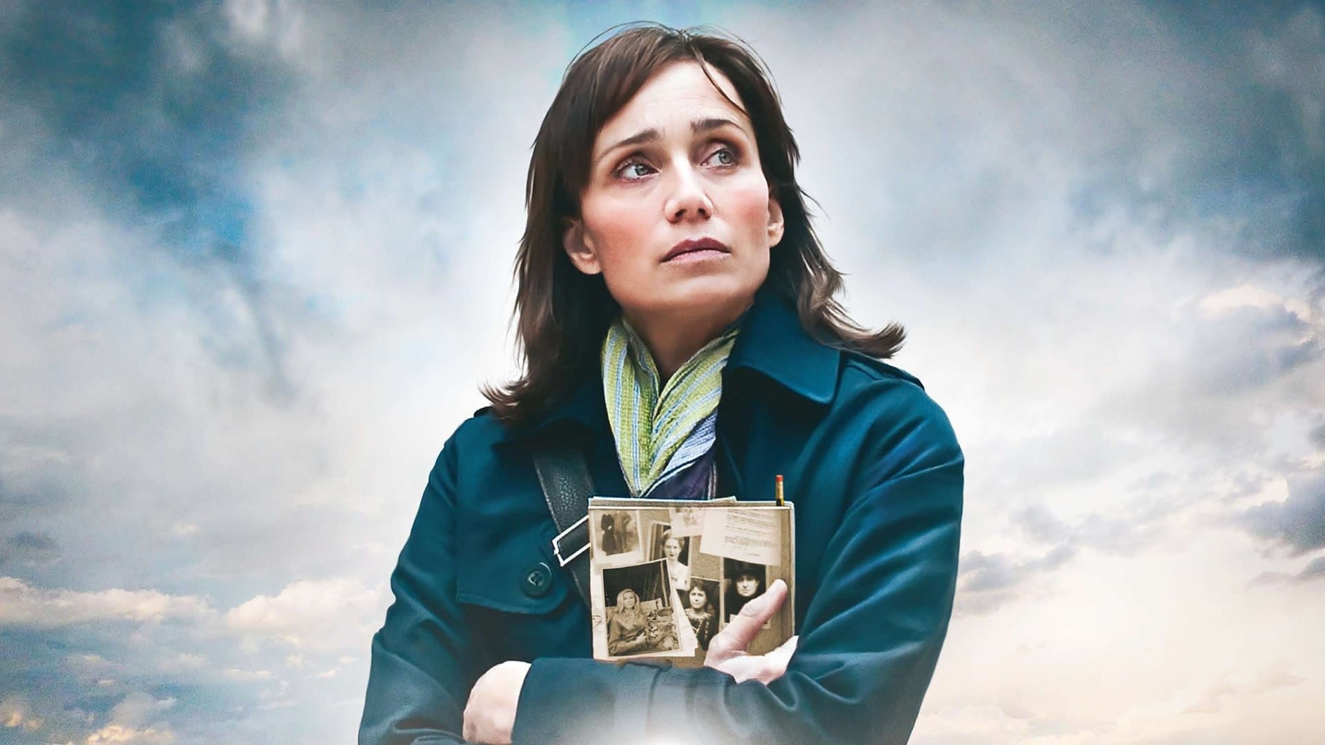 Sarah's Key Background