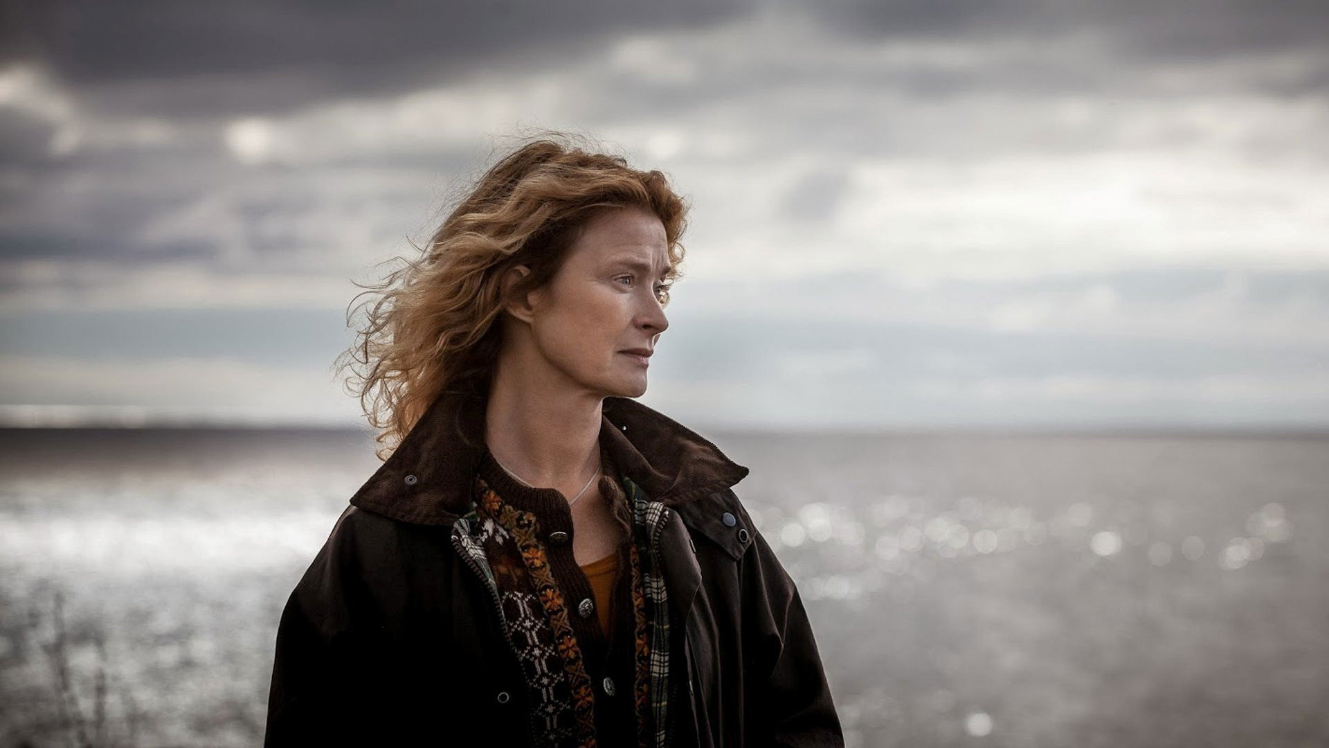 Echoes from the Dead Background