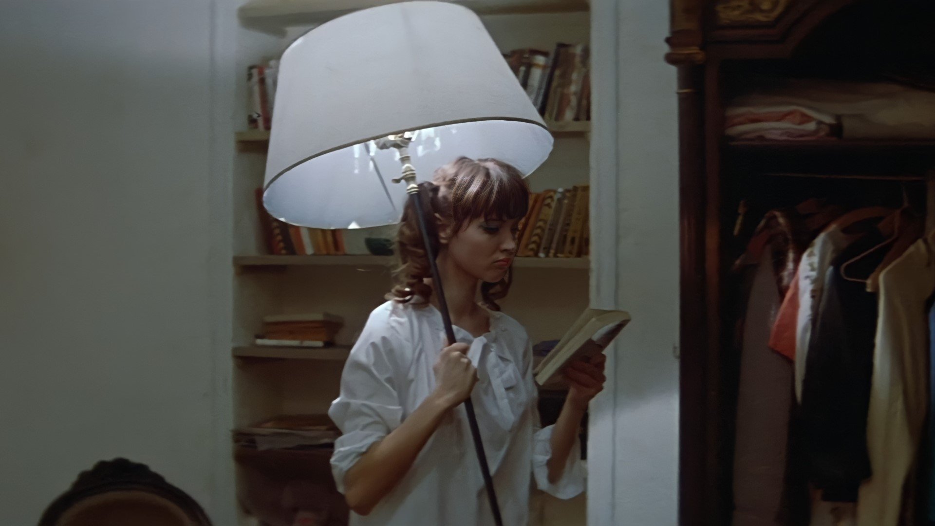 A Woman Is a Woman Background