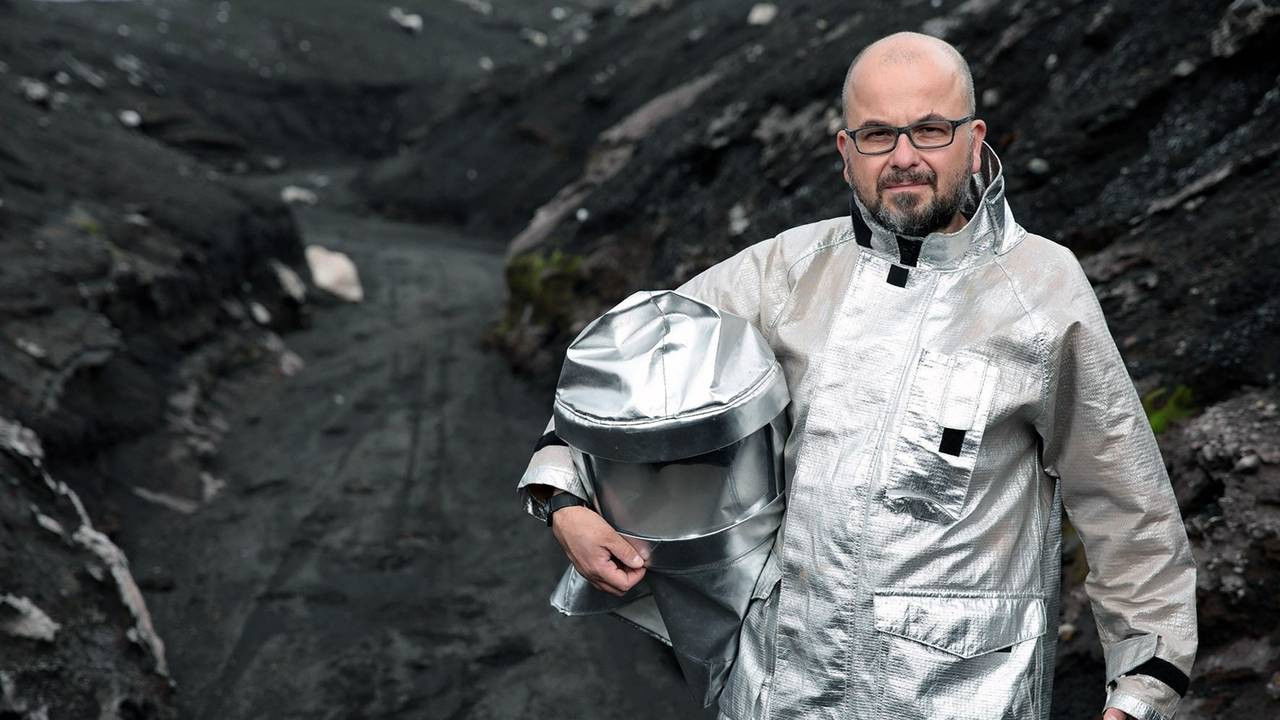 Planet der Vulkane Background