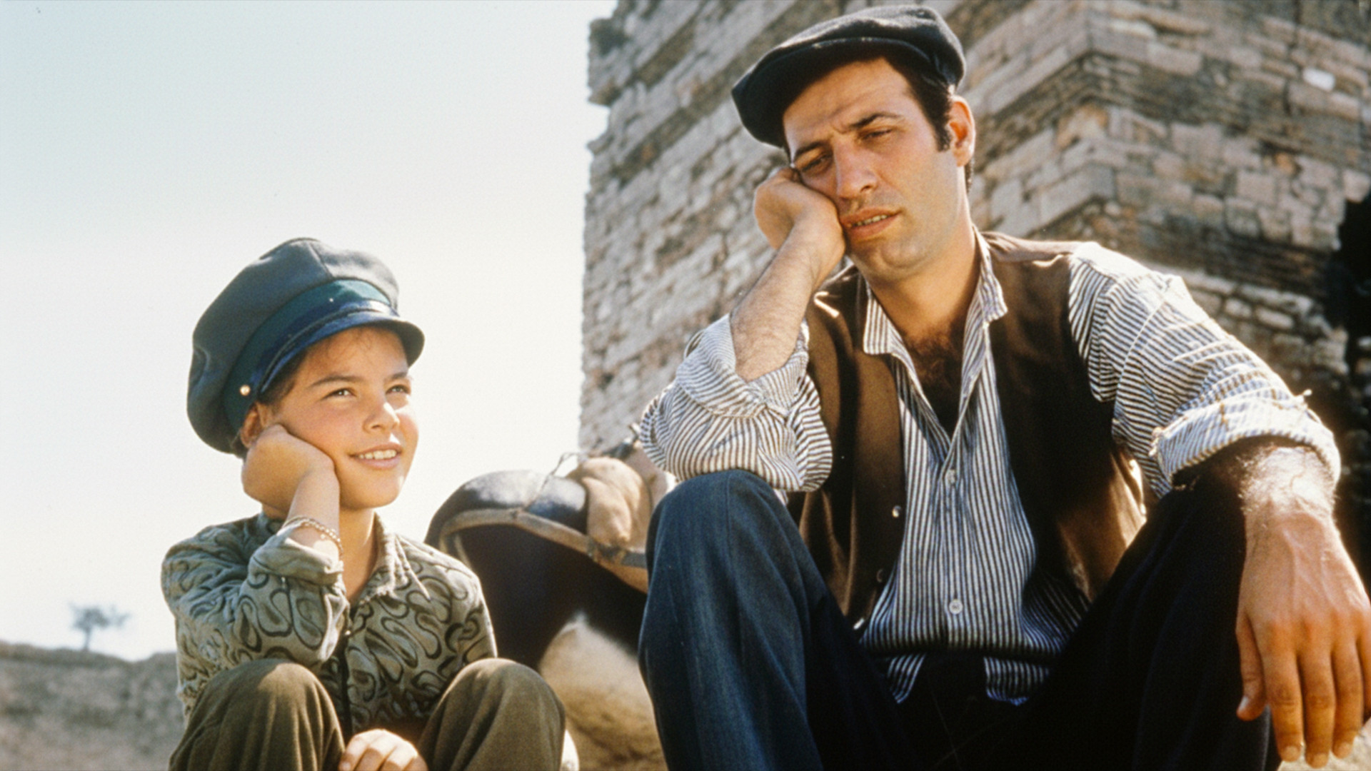 İbo ile Güllüşah Background