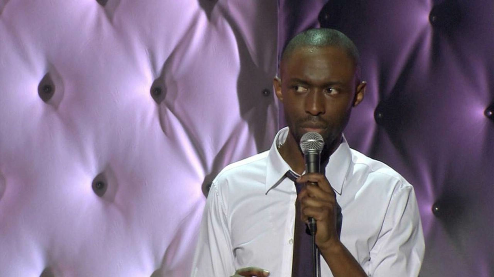 Thomas Ngijol - À block! Background