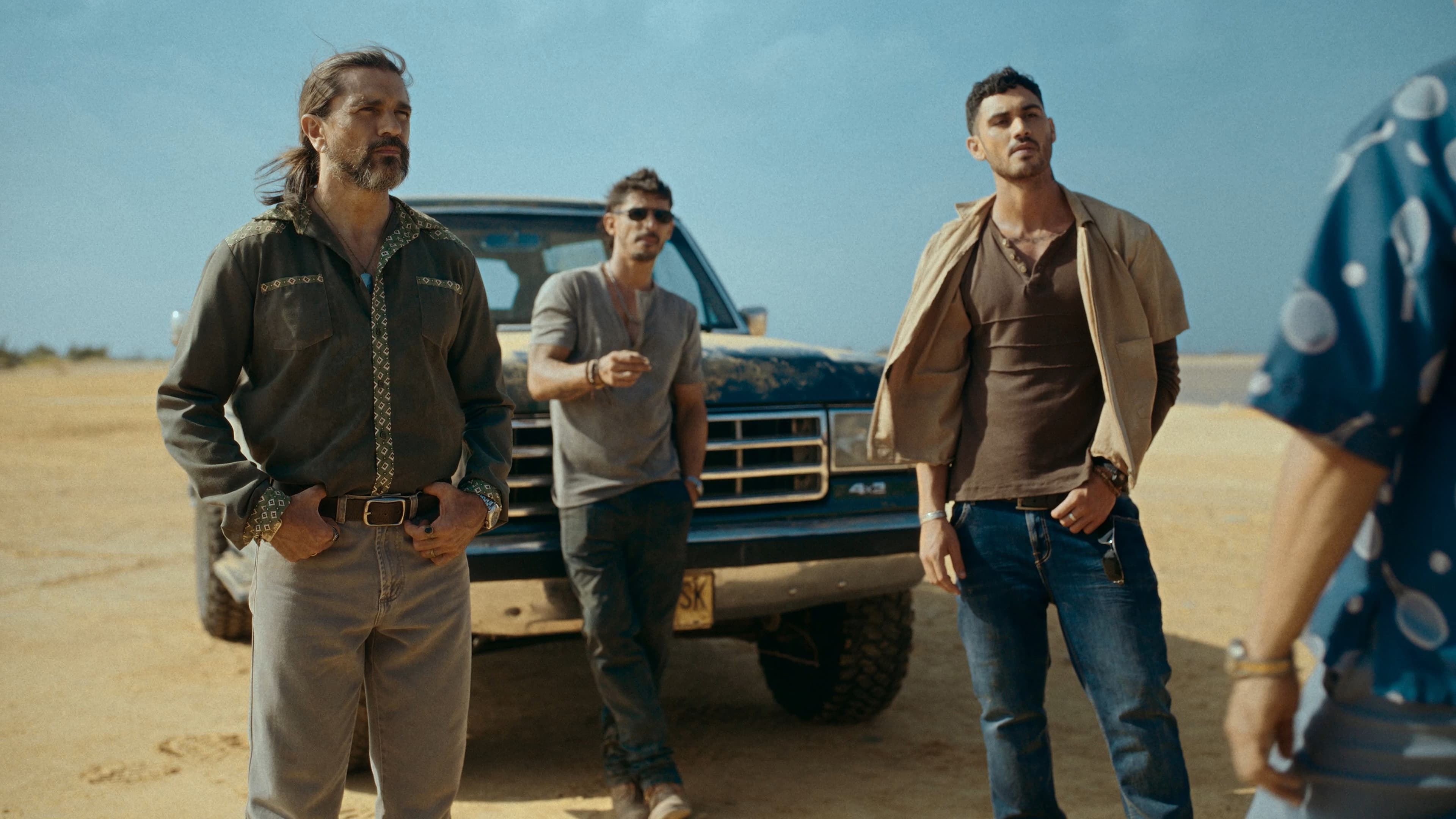 Pimpinero: Sangre y gasolina Background