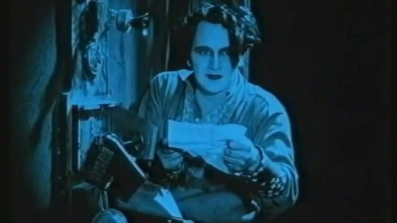 What's Going on in Beely Circus? Background