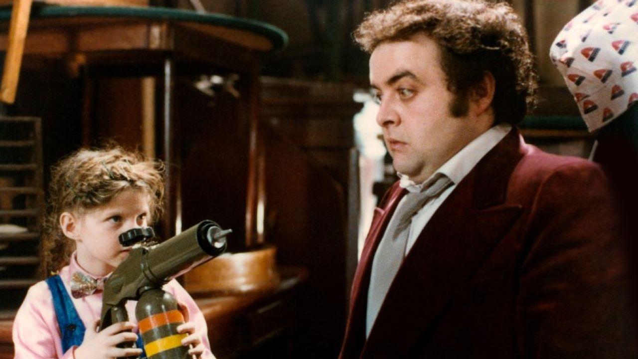 Dumb But Disciplined Background