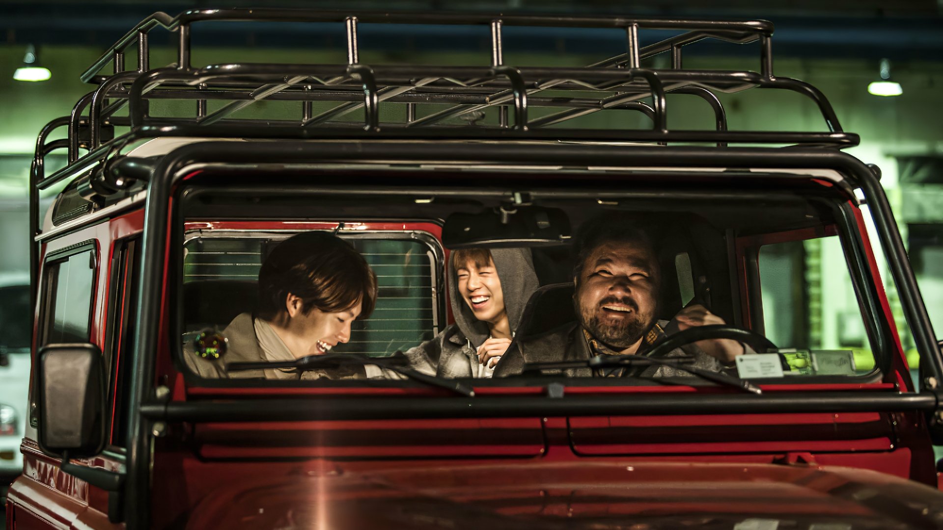 The Con Artists Background