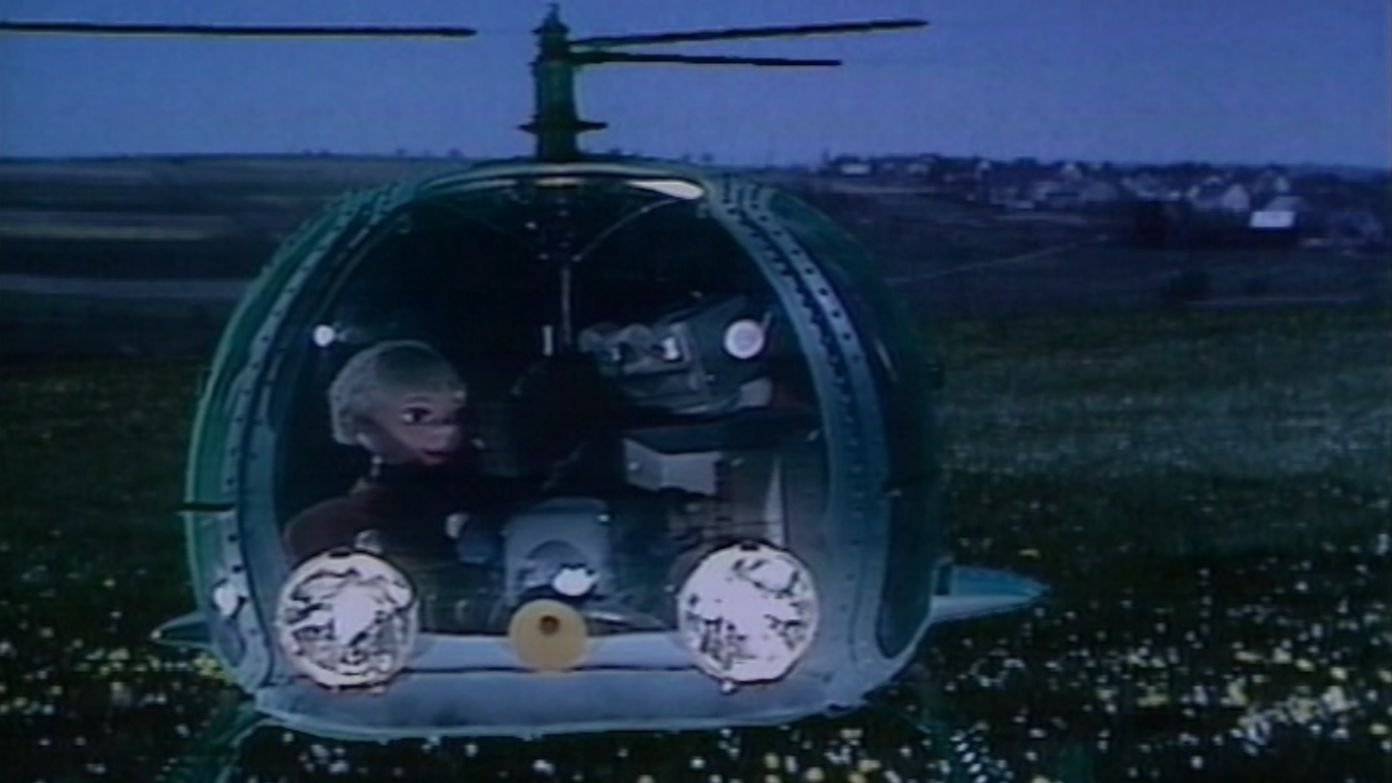 Robbi, Tobbi und das Fliewatüüt Background