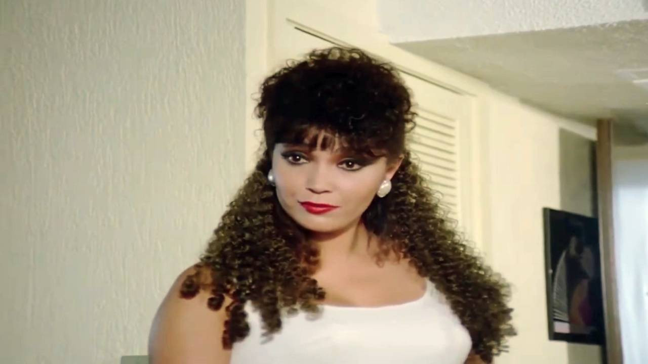 Tres lancheros muy picudos Background