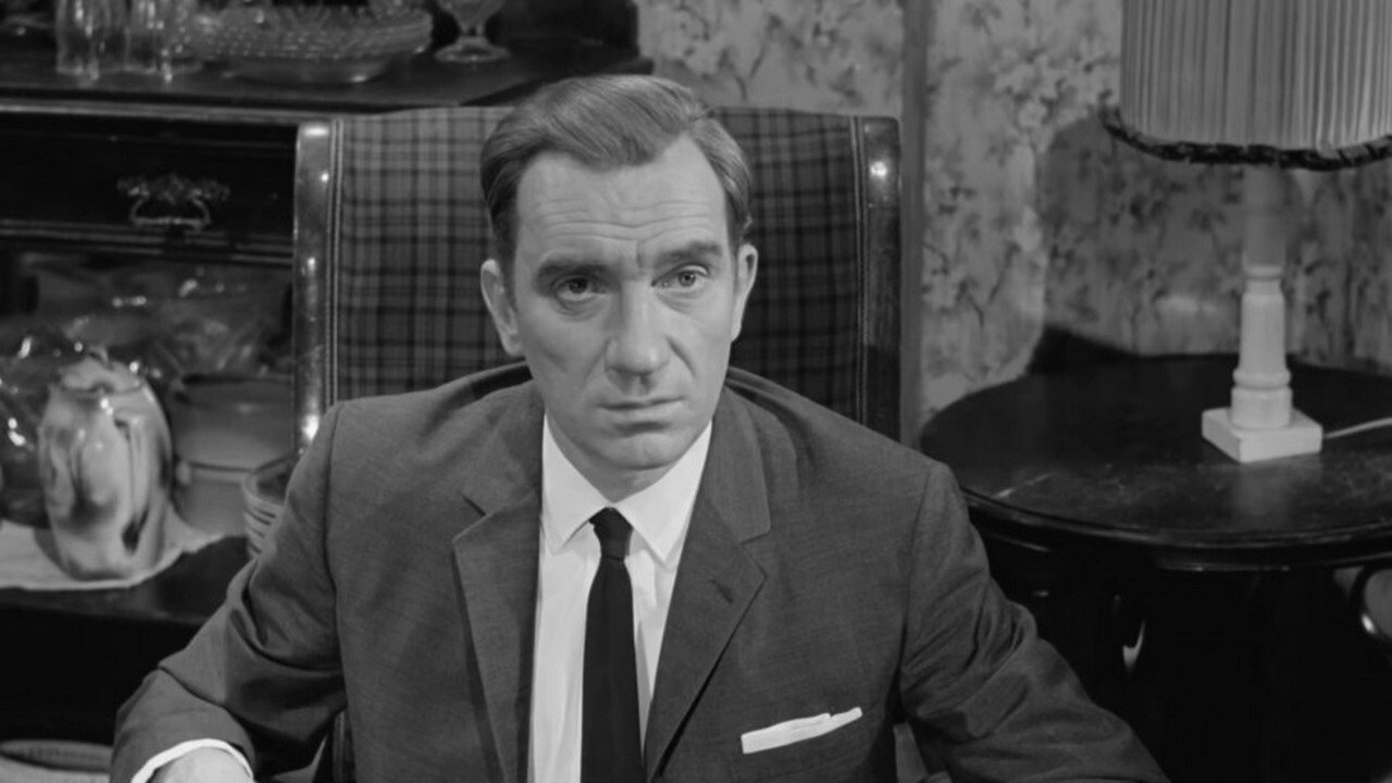 Ninette y un señor de Murcia Background