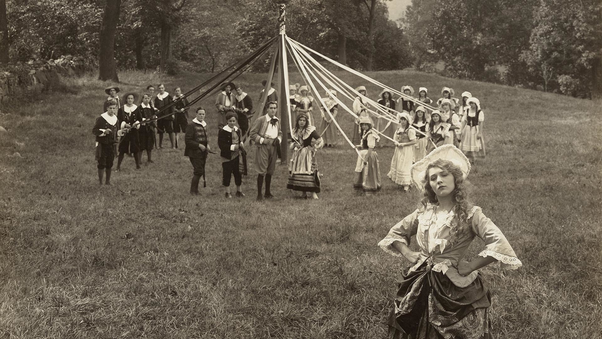 Fanchon, the Cricket Background