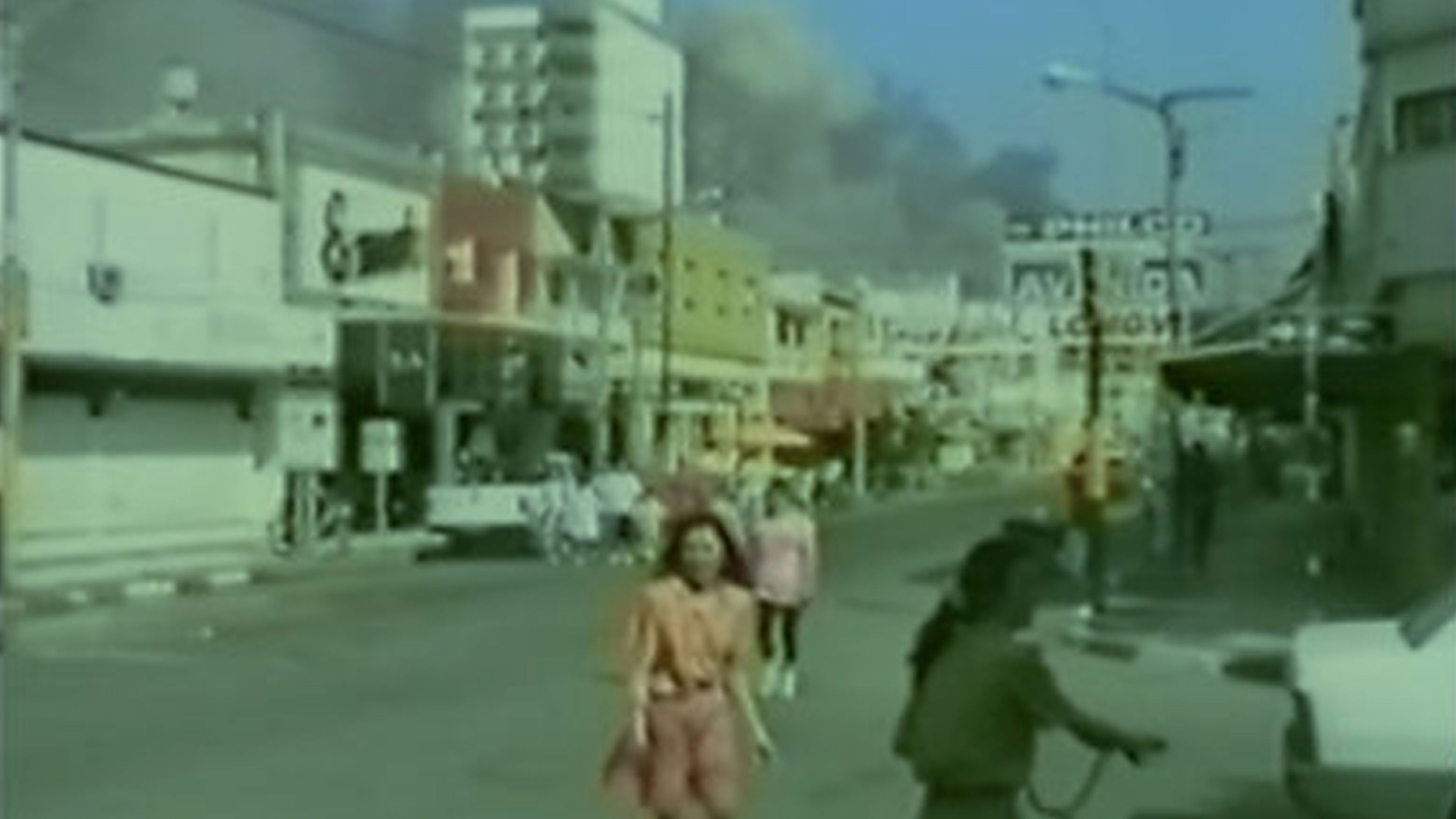 Esquirlas Background