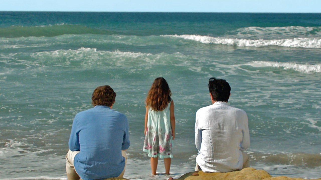 Des Gens Bien Background