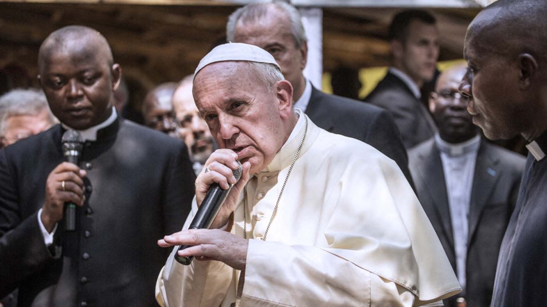 La révolution selon François Background