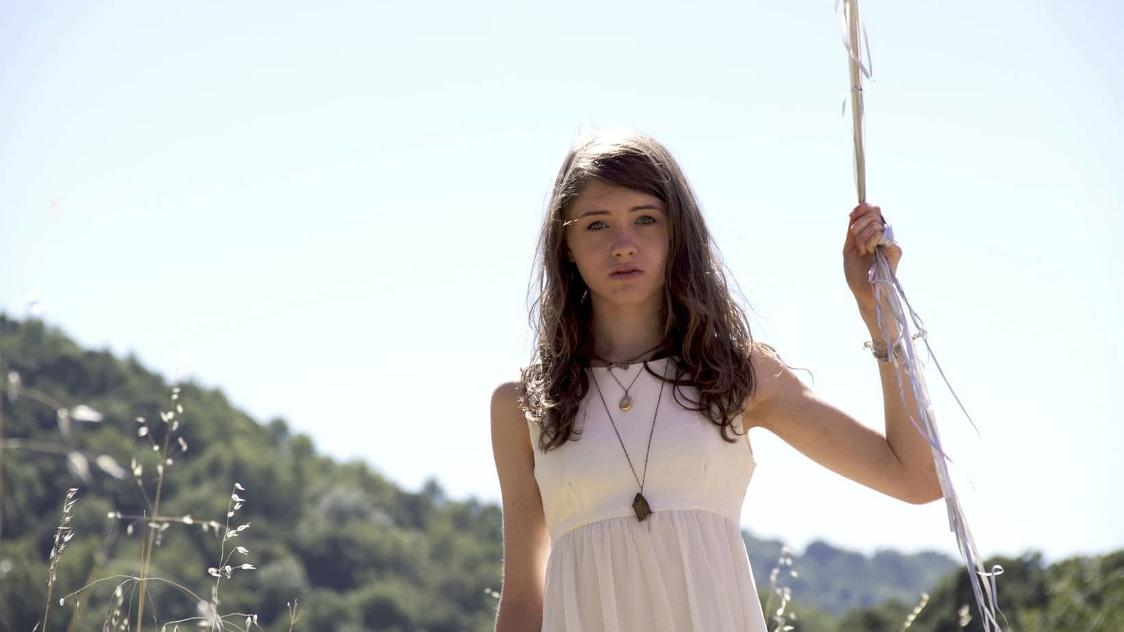 I Believe in Unicorns Background