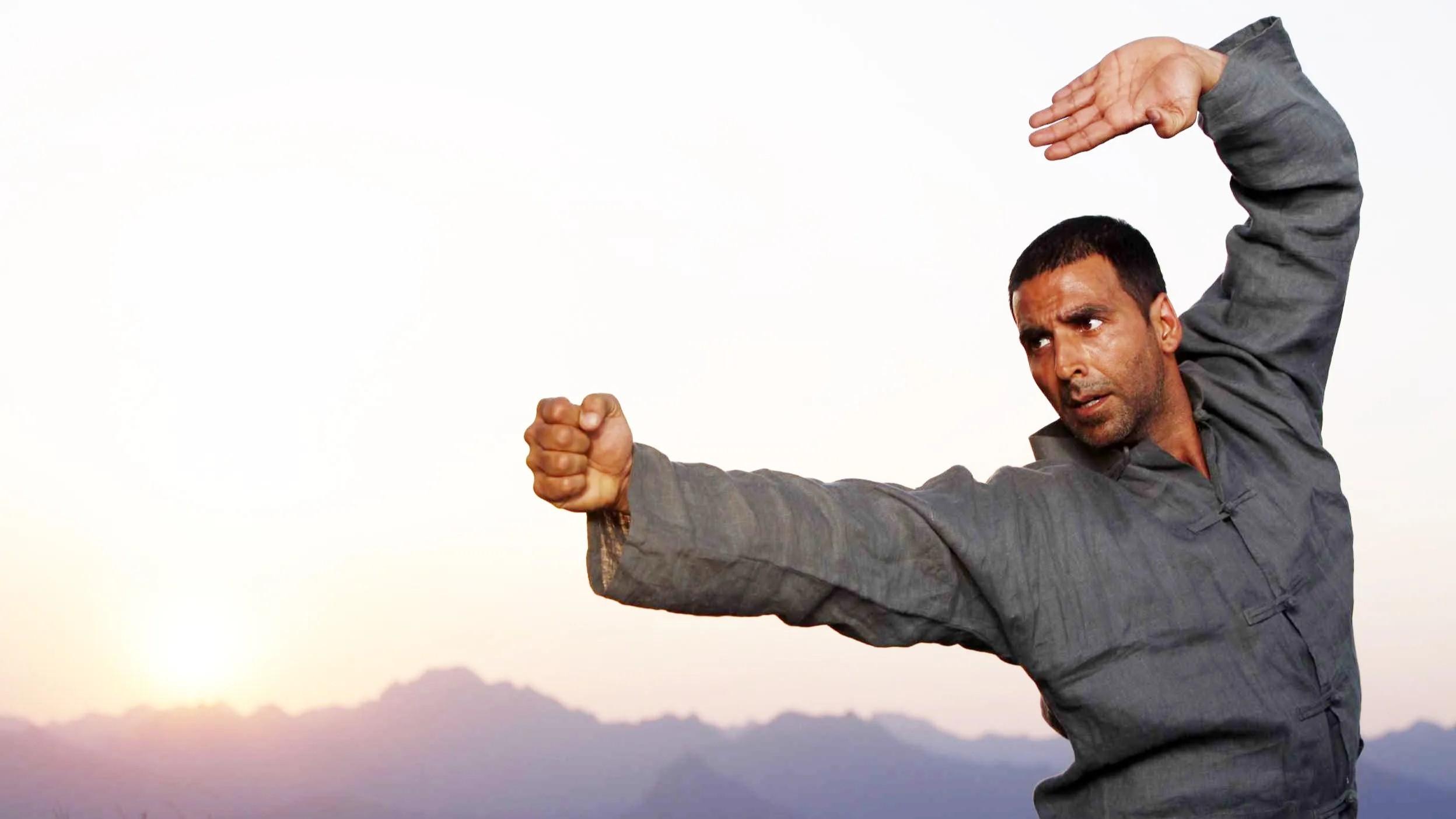 Chandni Chowk to China Background