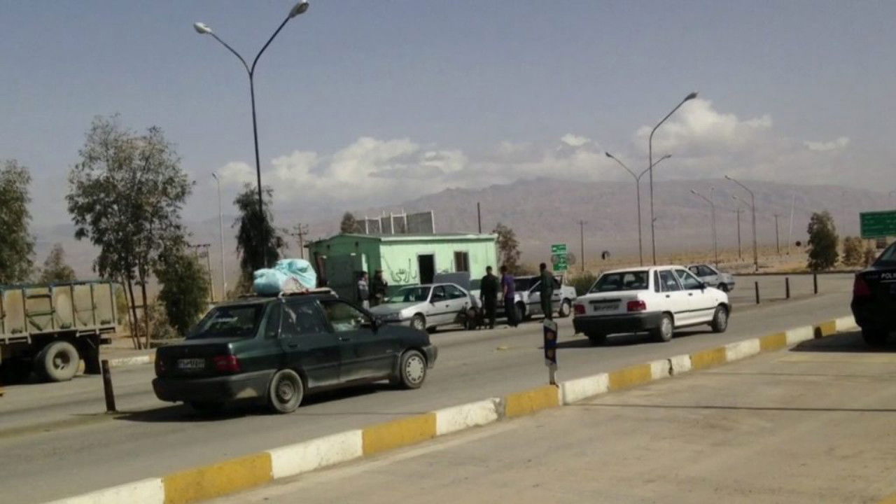 Raving Iran Background