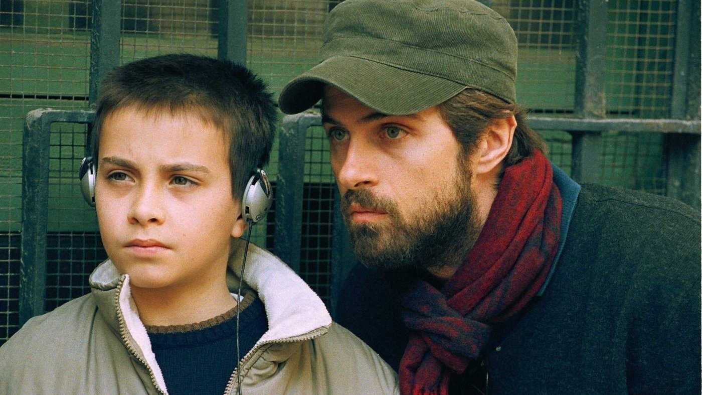 Along the Ridge Background