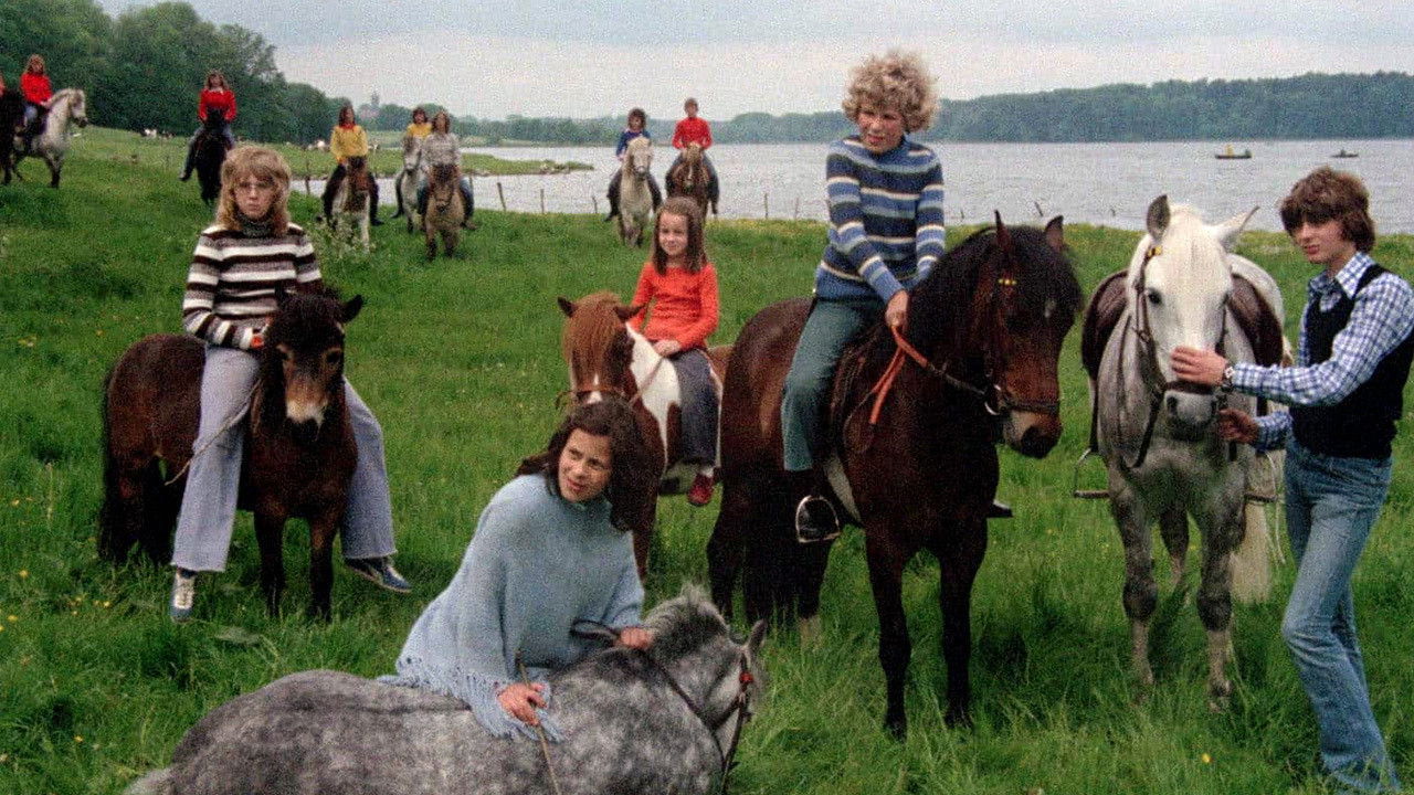 Frühling auf Immenhof Background