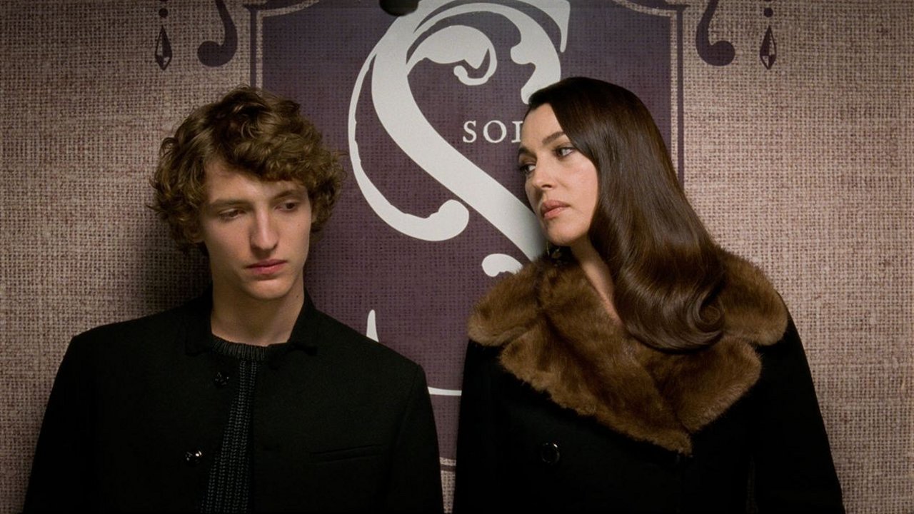 Ville-Marie Background