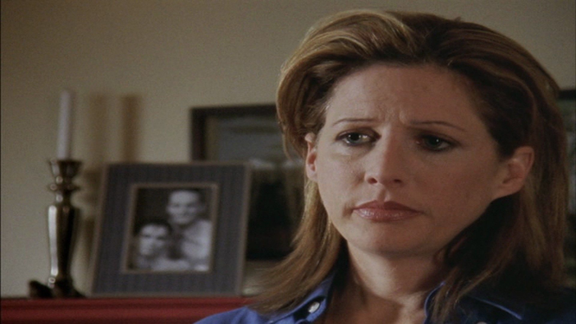 A Killer Upstairs Background