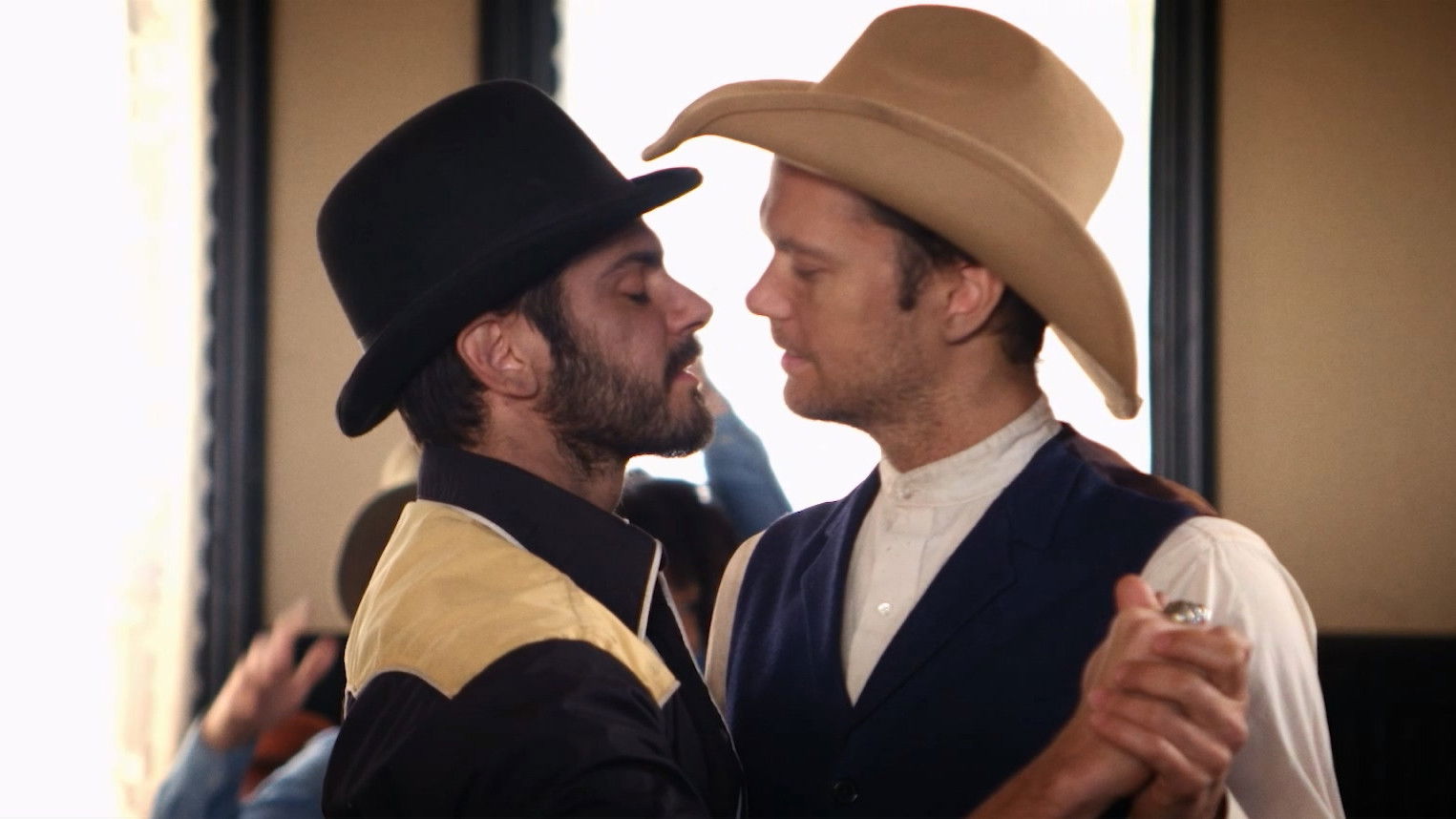 Black Knuckle and Deputy Maltese Background