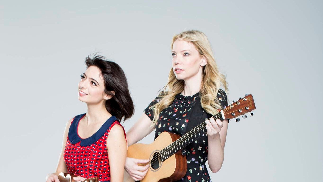 Garfunkel and Oates Background
