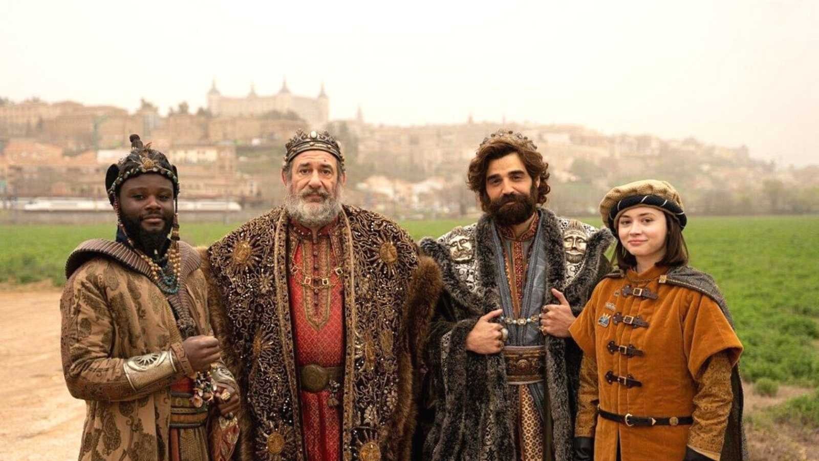 Reyes contra Santa Background