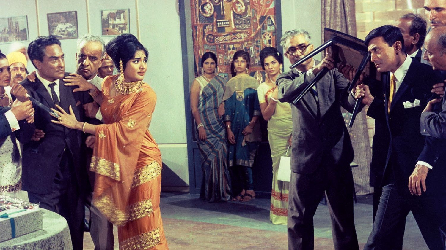 Jewel Thief Background