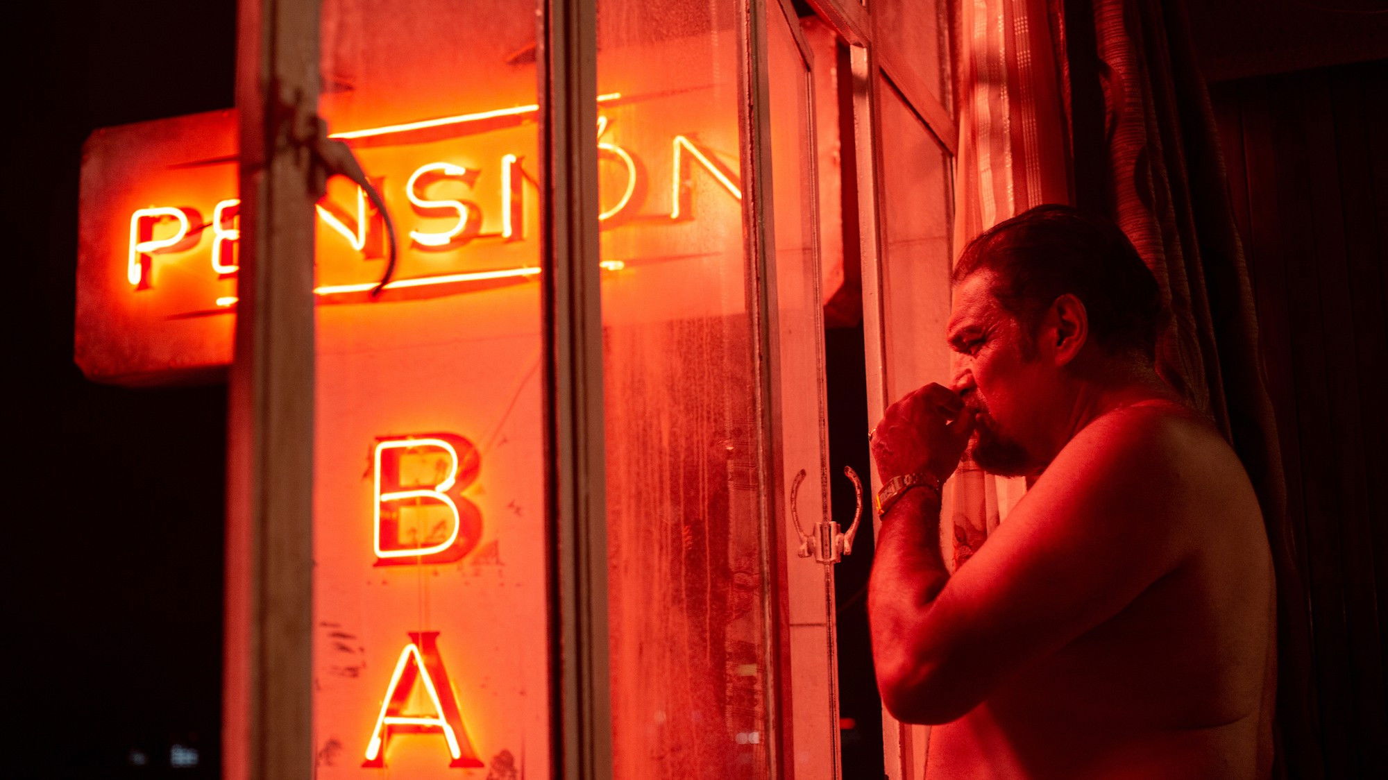 Lecciones para canallas Background