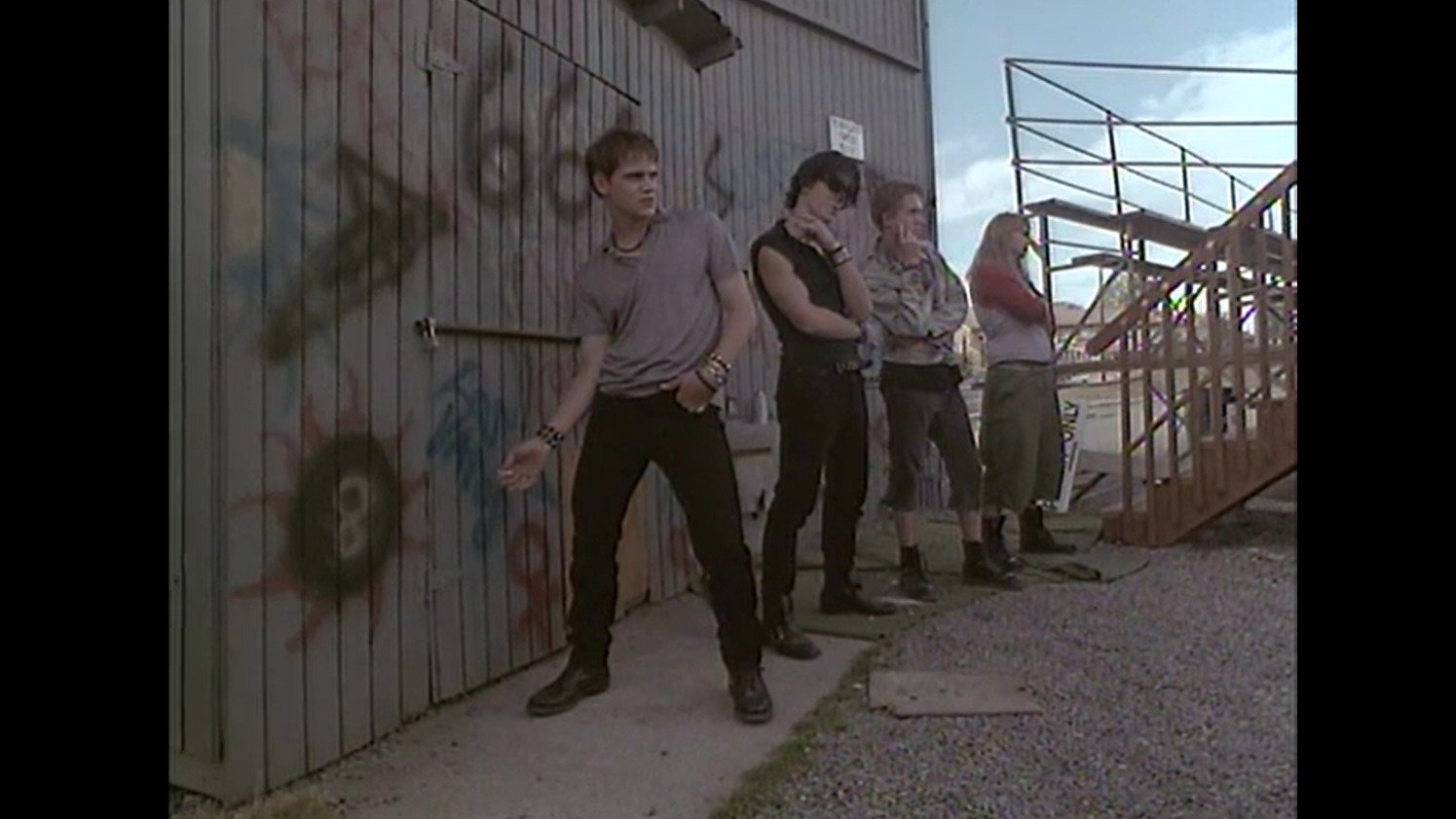 Black Circle Boys Background