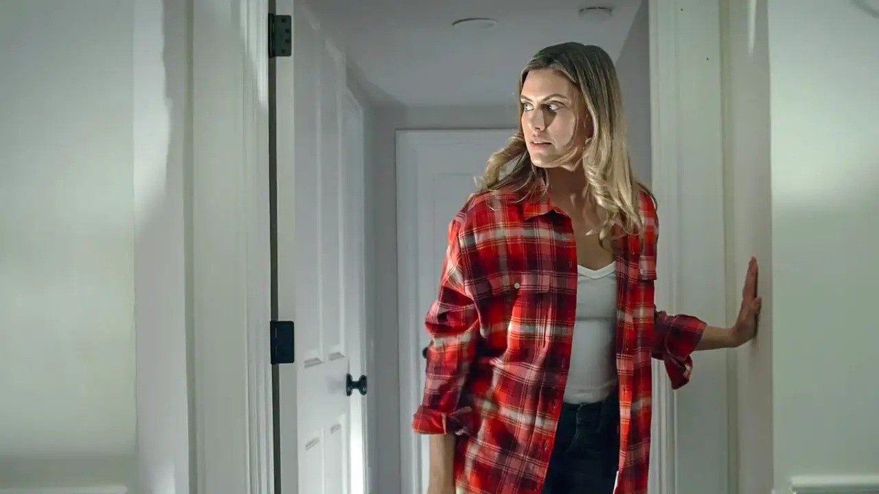 A Nanny to Die For Background