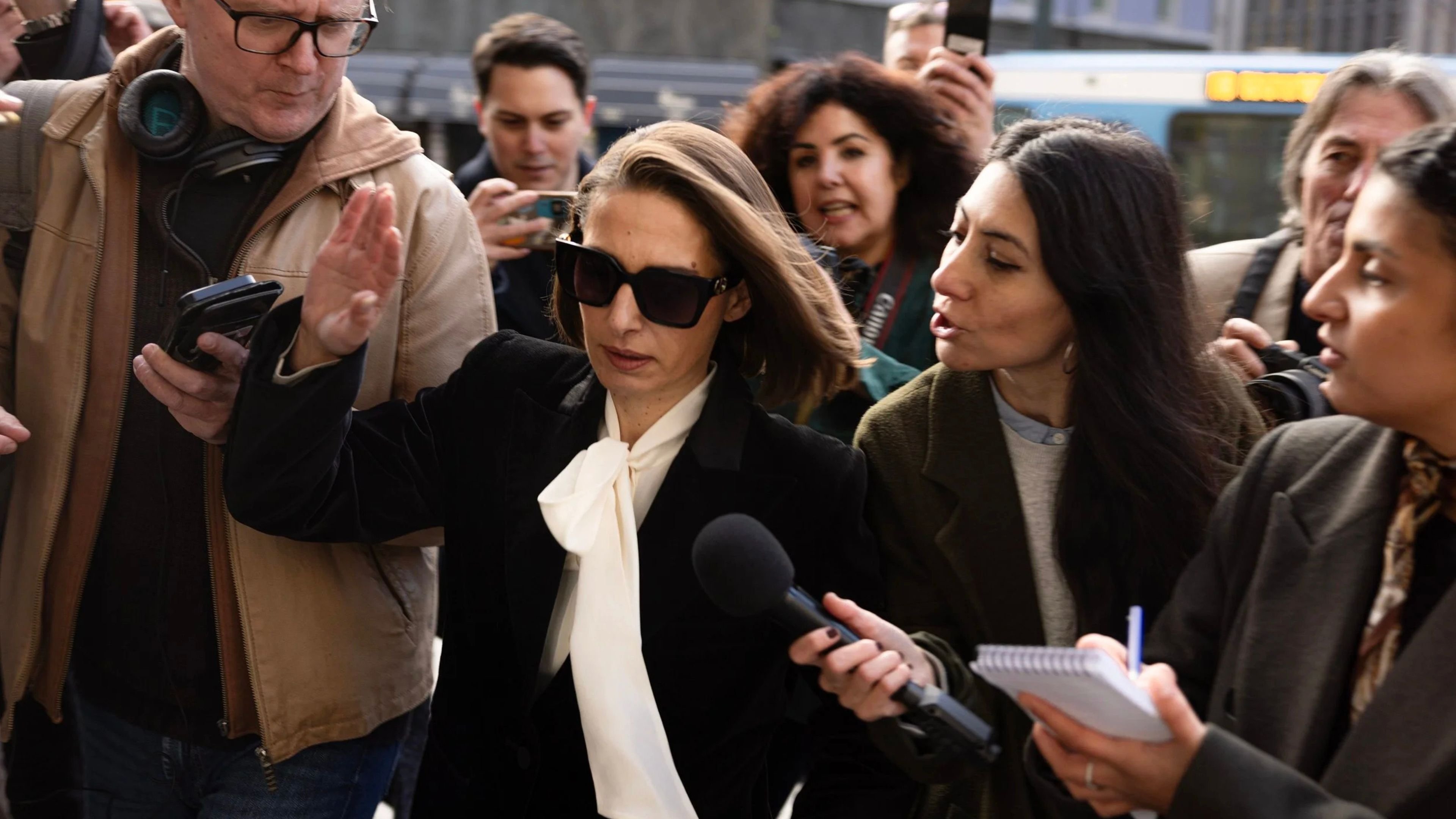 No Comment Background