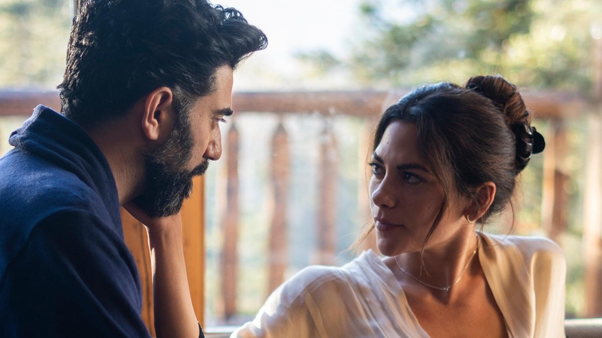 Black Diamond Background