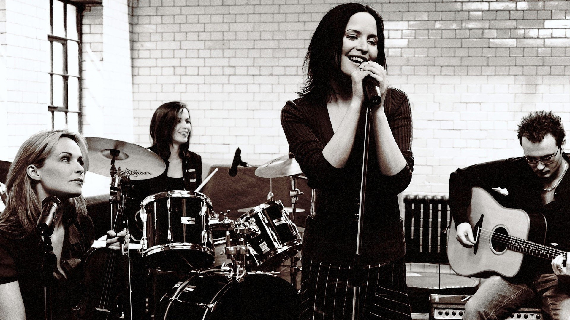 The Corrs - Live in Montreux Jazz Festival Background