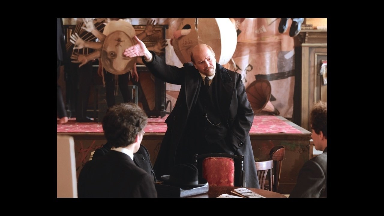 Lenin: Revolution Chronicles Background